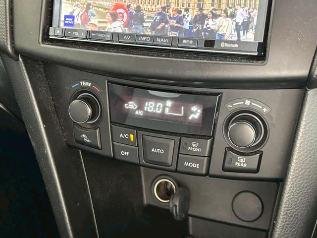 スイフトスポーツ ベースグレード　ＭＳＥカーボンＧＴウイング　ＭＳＥマッドフラップ　社外ナビ　ＥＴＣ　６ＭＴ　社外ホイール（36枚目）