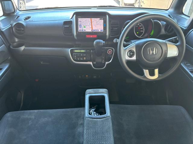 Ｎ－ＢＯＸ Ｇ　ＳＳパッケージ　１年保証　両側電動スライドドア　ナビ　ＴＶ　バックモニター　ＥＴＣ　スマートキー　プッシュスタート　シートヒーター　オートエアコン　パワーウインドウ（22枚目）