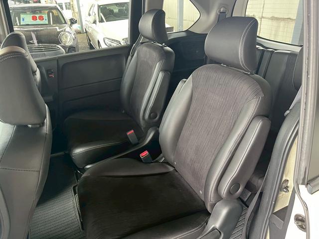 フリードハイブリッド ジャストセレクション　１年保証　両側電動スライドドア　ナビ　ＴＶ　バックモニター　ＥＴＣ　純正マット　スマートキー　クルーズコントロール（17枚目）