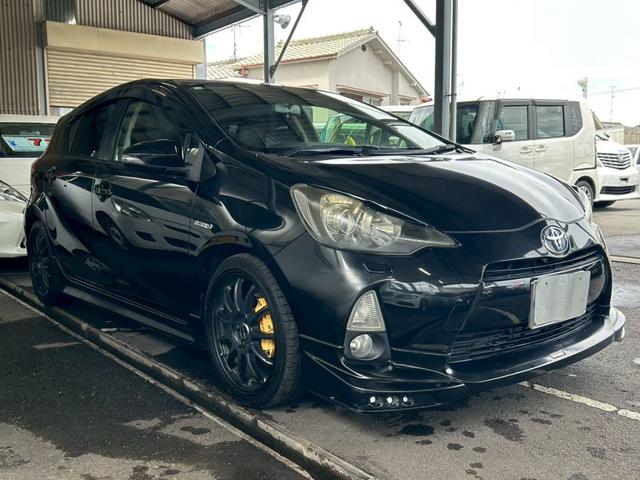 アクア Ｇ　１年保証　ＴＲＤ製フロントリアサイドシフトノブ／社外マフラー／ＷＯＲＫエモーション１７ＡＷ／社外キャリパー（3枚目）