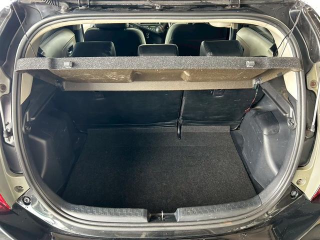 アクア Ｇ　１年保証　ＴＲＤ製フロントリアサイドシフトノブ／社外マフラー／ＷＯＲＫエモーション１７ＡＷ／社外キャリパー（16枚目）