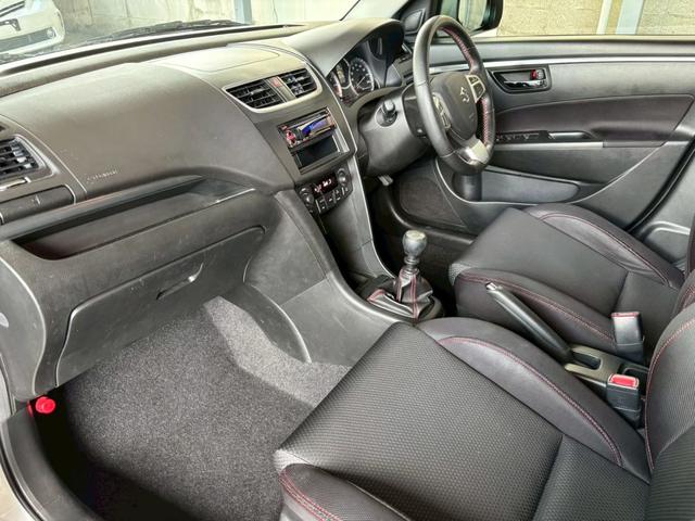 スイフトスポーツ ベースグレード　１年保証付　純正ホイール　６ＭＴ　ＥＴＣ　プッシュスタート（13枚目）