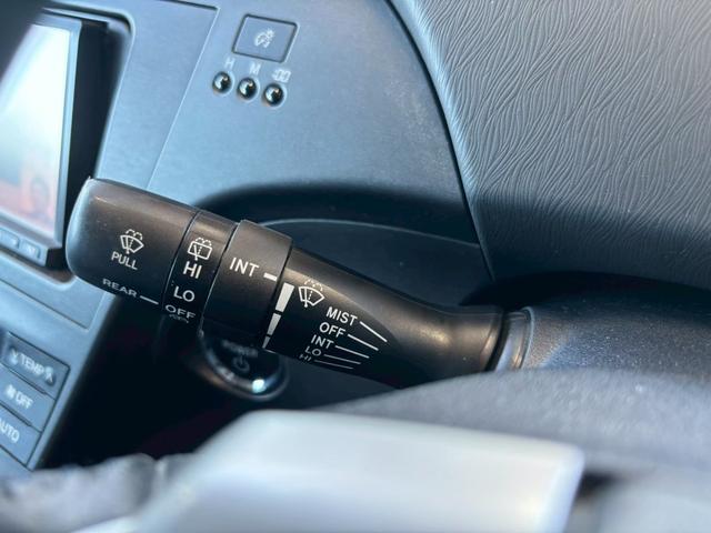 プリウス Ｓツーリングセレクション　１年保証付き　ナビ　ＴＶ　ＥＴＣ　スマートキー　オートライト　プッシュスタート　純正アルミホイール　電動格納ミラー　オートエアコン　パワーウインドウ（37枚目）