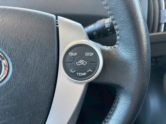 プリウス Ｓツーリングセレクション　１年保証付き　ナビ　ＴＶ　ＥＴＣ　スマートキー　オートライト　プッシュスタート　純正アルミホイール　電動格納ミラー　オートエアコン　パワーウインドウ（39枚目）