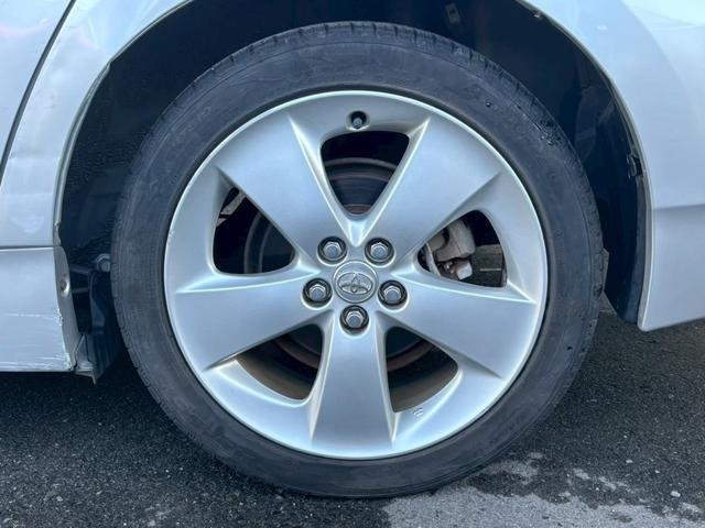 プリウス Ｓツーリングセレクション　１年保証付き　ナビ　ＴＶ　ＥＴＣ　スマートキー　オートライト　プッシュスタート　純正アルミホイール　電動格納ミラー　オートエアコン　パワーウインドウ（52枚目）