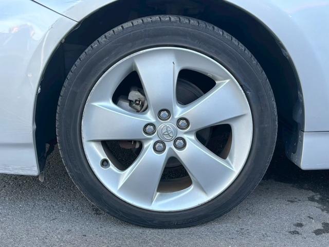 プリウス Ｓツーリングセレクション　１年保証付き　ナビ　ＴＶ　ＥＴＣ　スマートキー　オートライト　プッシュスタート　純正アルミホイール　電動格納ミラー　オートエアコン　パワーウインドウ（53枚目）