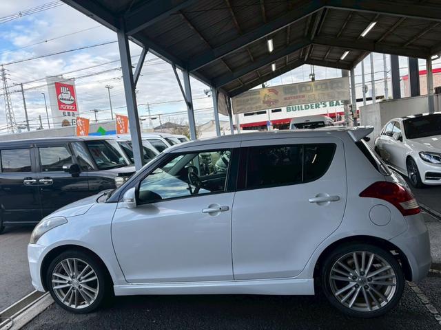 スイフトスポーツ ベースグレード　６ＭＴ　社外ナビ　ワンセグ　ＥＴＣ　プッシュスタート（7枚目）