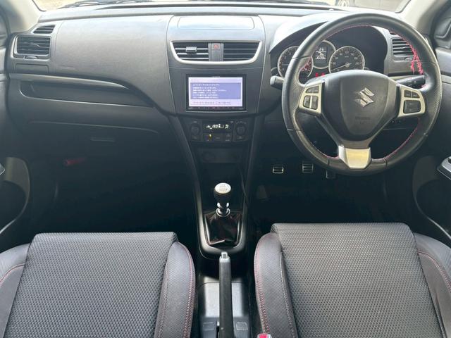 スイフトスポーツ ベースグレード　６ＭＴ　社外ナビ　ワンセグ　ＥＴＣ　プッシュスタート（19枚目）