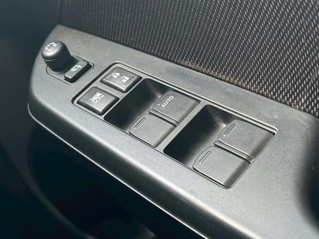 スイフトスポーツ ベースグレード　６ＭＴ　社外ナビ　ワンセグ　ＥＴＣ　プッシュスタート（25枚目）