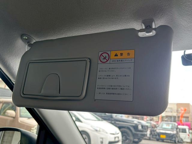 スイフトスポーツ ベースグレード　６ＭＴ　社外ナビ　ワンセグ　ＥＴＣ　プッシュスタート（40枚目）