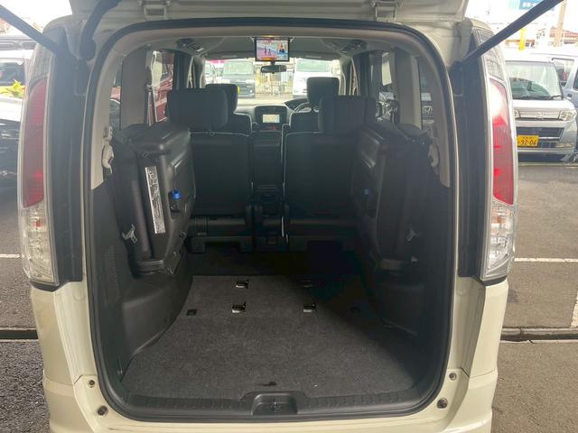 セレナ ハイウェイスター　Ｖセレクション　１年保証　後席モニター　両側電動スライドドア　純正ナビ　バックモニター　ＴＶ　ＥＴＣ　クルーズコントロール　ロールサンシェード　スマートキー　プッシュスタート　オートエアコン（9枚目）