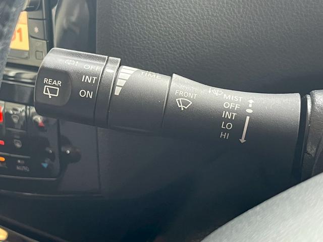 セレナ ハイウェイスター　Ｖセレクション　１年保証　後席モニター　両側電動スライドドア　純正ナビ　バックモニター　ＴＶ　ＥＴＣ　クルーズコントロール　ロールサンシェード　スマートキー　プッシュスタート　オートエアコン（28枚目）