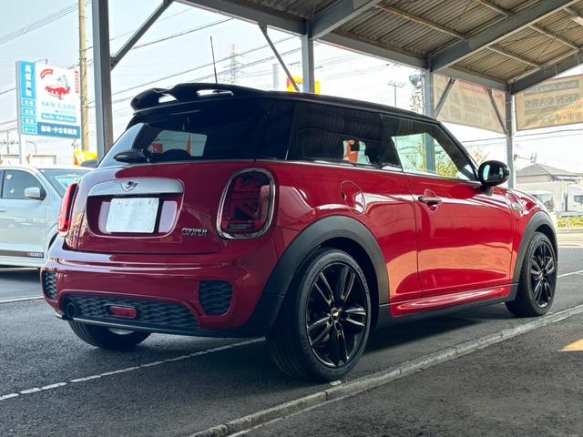 ＭＩＮＩ クーパー　保証１年付　純正ナビ　ＥＴＣ　ドラレコ　禁煙（4枚目）