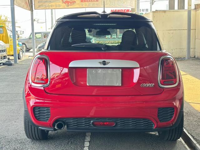 ＭＩＮＩ クーパー　保証１年付　純正ナビ　ＥＴＣ　ドラレコ　禁煙（5枚目）