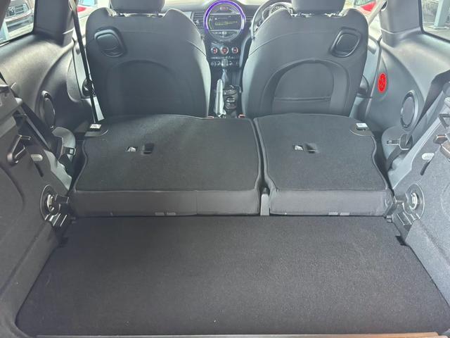 ＭＩＮＩ クーパー　保証１年付　純正ナビ　ＥＴＣ　ドラレコ　禁煙（10枚目）