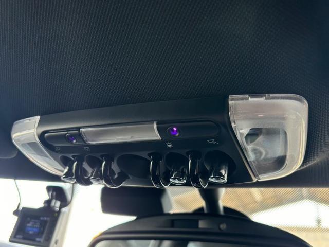 ＭＩＮＩ クーパー　保証１年付　純正ナビ　ＥＴＣ　ドラレコ　禁煙（28枚目）