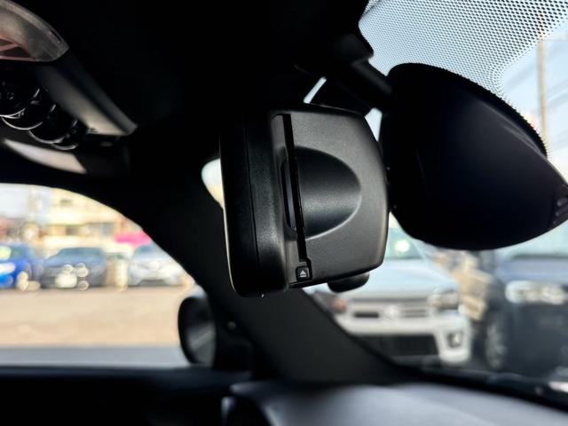 ＭＩＮＩ クーパー　保証１年付　純正ナビ　ＥＴＣ　ドラレコ　禁煙（36枚目）