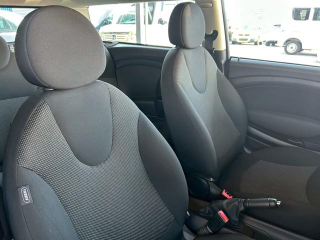 ＭＩＮＩ クーパー　クラブマン　６か月保証付き　ナビ　ＴＶ　ＥＴＣ　黒色オプション　スマートキー　ツートンカラー（8枚目）