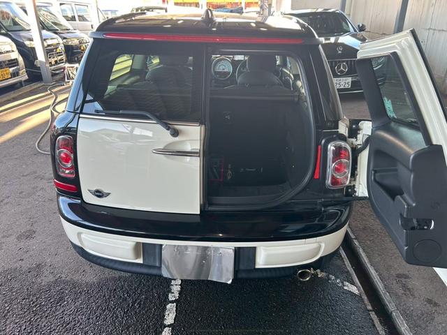 ＭＩＮＩ クーパー　クラブマン　６か月保証付き　ナビ　ＴＶ　ＥＴＣ　黒色オプション　スマートキー　ツートンカラー（13枚目）