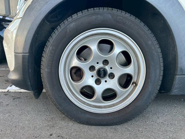 ＭＩＮＩ クーパー　クラブマン　６か月保証付き　ナビ　ＴＶ　ＥＴＣ　黒色オプション　スマートキー　ツートンカラー（36枚目）