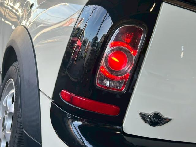 ＭＩＮＩ クーパー　クラブマン　６か月保証付き　ナビ　ＴＶ　ＥＴＣ　黒色オプション　スマートキー　ツートンカラー（41枚目）