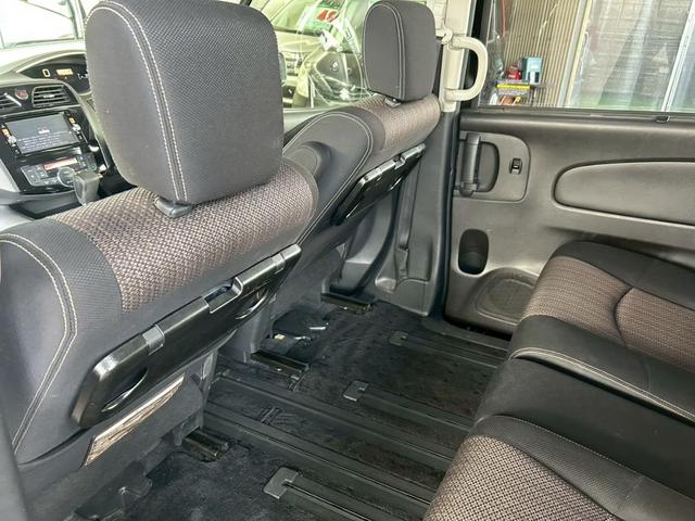 セレナ ハイウェイスターＳ－ＨＶアドバンスドセーフティパック　１年保証　純正ナビ　全方位モニター　両側パワースライドドア　ドラレコ　フリップダウンモニター　Ｂｌｕｅｔｏｏｔｈ（17枚目）