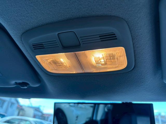 スイフトスポーツ ベースグレード 1年保証 社外ナビ Bカメラ ワンセグTV ETC スマートキー プッシュスタート 6速MT 純正ホイール クルーズコントロール(26枚目)