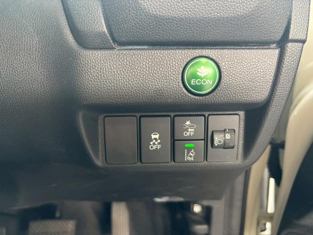 フィット 13G・Fパッケージ 1年保証 純正ナビ Bカメラ ETC BT プッシュスタート(36枚目)