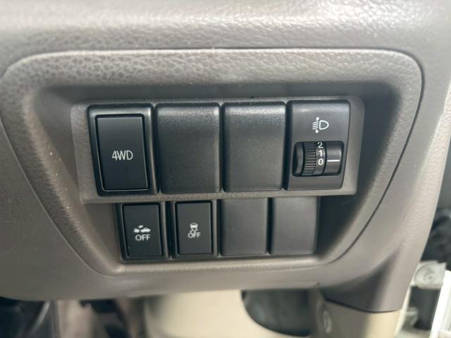 ＮＶ１００クリッパーバン ＧＸ４ＷＤ　１年保証　純正ナビ　Ｂカメラ　アームレスト　ハイルーフ　４ＷＤ（38枚目）