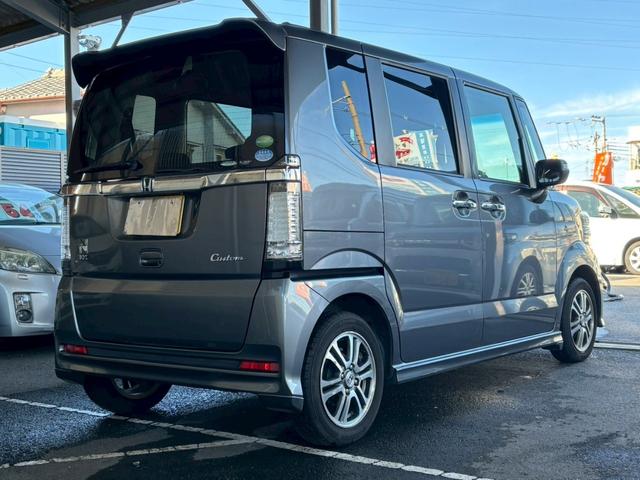 Ｎ－ＢＯＸカスタム Ｇ・Ｌパッケージ　１年保証　純正ナビ　Ｂカメラ　ワンセグ　ドラレコ前　プッシュスタート　片側パワースライドドア（4枚目）