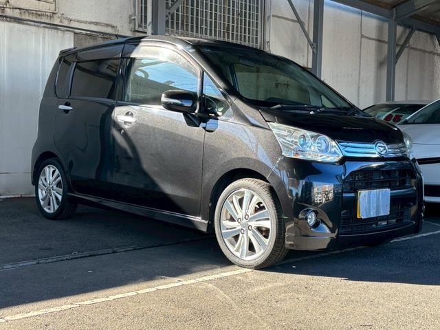 ムーヴ カスタム　ＲＳ　１年保証　社外ナビ　フルセグＴＶ　ＥＴＣ　純正１６インチアルミホイール　プッシュスタート　運転席シートリフター　プライバシーガラス　オートヘッドライト　ＭＯＭＯ製革巻きステアリング（4枚目）