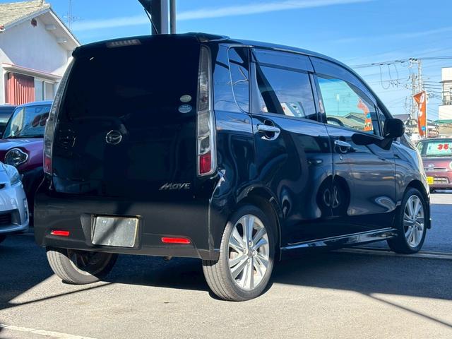 ムーヴ カスタム　ＲＳ　１年保証　社外ナビ　フルセグＴＶ　ＥＴＣ　純正１６インチアルミホイール　プッシュスタート　運転席シートリフター　プライバシーガラス　オートヘッドライト　ＭＯＭＯ製革巻きステアリング（6枚目）