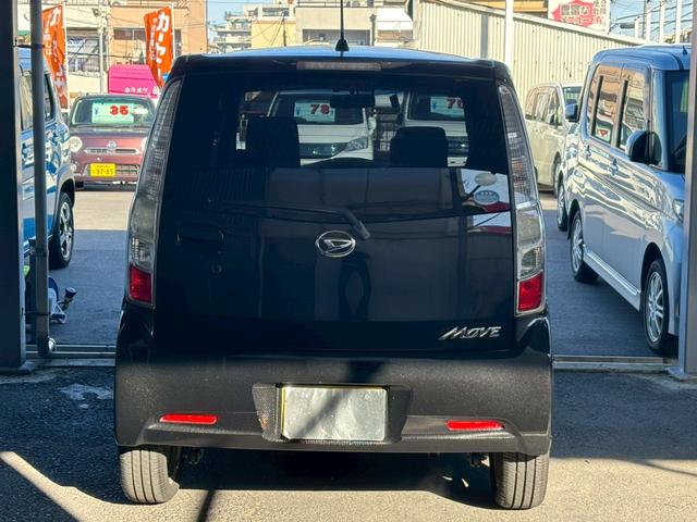 ムーヴ カスタム　ＲＳ　１年保証　社外ナビ　フルセグＴＶ　ＥＴＣ　純正１６インチアルミホイール　プッシュスタート　運転席シートリフター　プライバシーガラス　オートヘッドライト　ＭＯＭＯ製革巻きステアリング（10枚目）