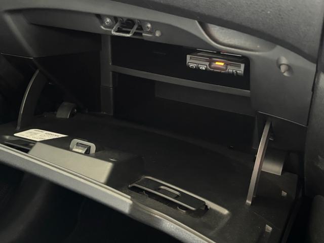 ノート Ｘ　ＤＩＧ－Ｓ　１年保証　社外ナビ　バックカメラ　プッシュスタート　ＥＴＣ　　Ｂｌｕｅｔｏｏｔｈ（39枚目）