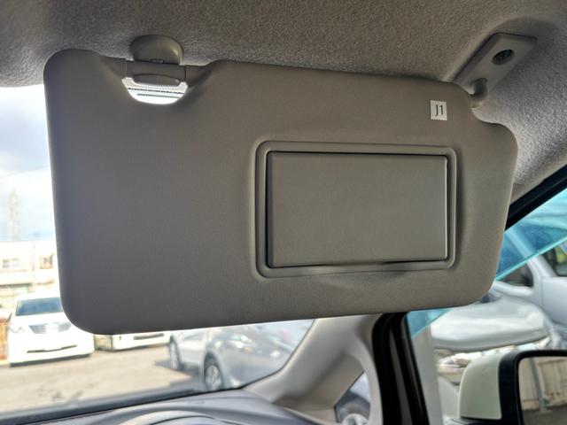 ノート Ｘ　ＤＩＧ－Ｓ　１年保証　社外ナビ　バックカメラ　プッシュスタート　ＥＴＣ　　Ｂｌｕｅｔｏｏｔｈ（42枚目）