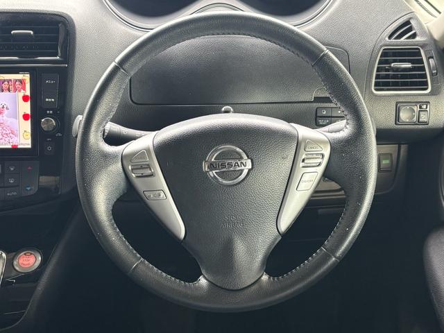 セレナ ハイウェイスター Vセレクション+セーフティ SHV 1年保証 純正8インチナビ アラウンドビューモニター フリップダウンモニター クルコン ETC フルセグ プッシュスタート シートヒーター 両側パワースライドドア(19枚目)