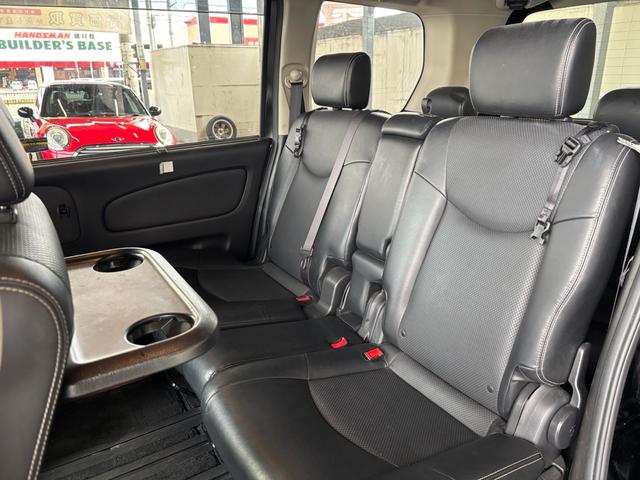 セレナ ハイウェイスター Vセレクション+セーフティ SHV 1年保証 純正8インチナビ アラウンドビューモニター フリップダウンモニター クルコン ETC フルセグ プッシュスタート シートヒーター 両側パワースライドドア(25枚目)