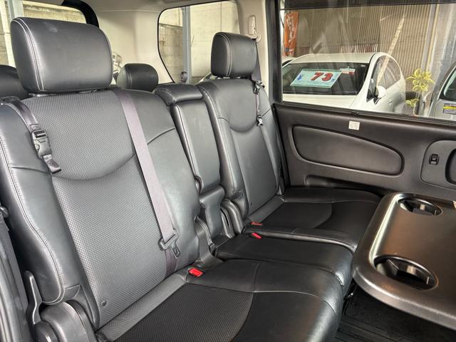 セレナ ハイウェイスター Vセレクション+セーフティ SHV 1年保証 純正8インチナビ アラウンドビューモニター フリップダウンモニター クルコン ETC フルセグ プッシュスタート シートヒーター 両側パワースライドドア(27枚目)