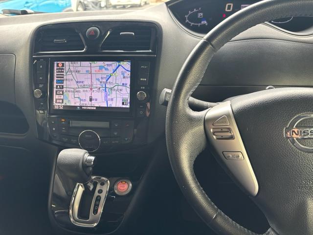 セレナ ハイウェイスター Vセレクション+セーフティ SHV 1年保証 純正8インチナビ アラウンドビューモニター フリップダウンモニター クルコン ETC フルセグ プッシュスタート シートヒーター 両側パワースライドドア(41枚目)