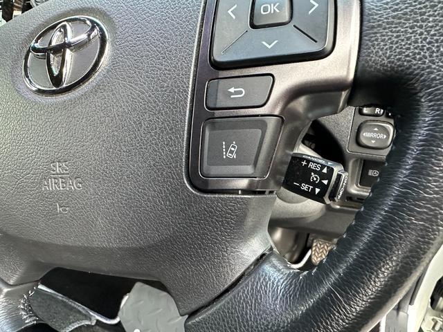 ハイエースバン スーパーＧＬ　ダークプライムＩＩ　ローダウン仕様／社外アルミホイール／ベッドキット付き／車中泊／カスタム車両／ガソリン車／両側スライドドア／シートカバー／パールホワイト車両（52枚目）