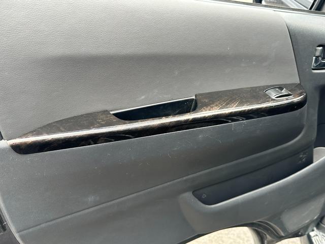 ハイエースバン スーパーＧＬ　ダークプライムＩＩ　ローダウン仕様／ＫＢＲＡＣＩＮＧ／カスタム車両／ベッドキット付き／ディーゼル車／車中泊／ヴィンテージ仕様／両側パワースライドドア（41枚目）