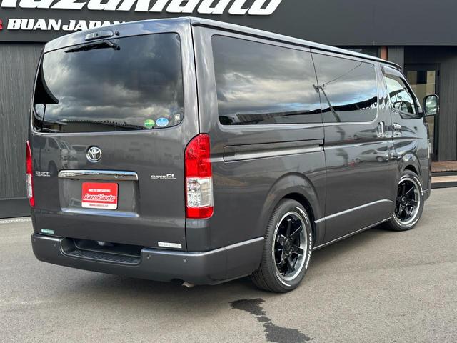 ハイエースバン スーパーＧＬ　ダークプライムＩＩ　ローダウン仕様／ＫＢＲＡＣＩＮＧ／カスタム車両／ベッドキット付き／ディーゼル車／車中泊／ヴィンテージ仕様／両側パワースライドドア（66枚目）
