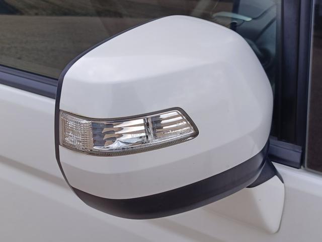 ステップワゴンスパーダ Z SDナビ フルセグTV リアカメラ スマートキー HIDヘッドライト 両側パワスラ Bluetooth 純正16インチアルミ ETC(15枚目)