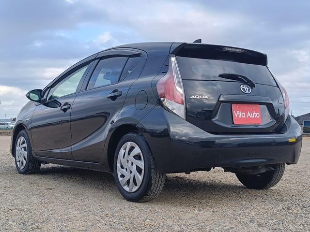 アクア S SDナビ フルセグTV スマートキー Bluetooth 純正15インチ鉄 ETC(10枚目)