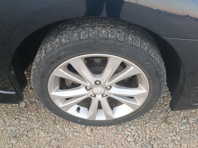 レガシィツーリングワゴン 2.5iアイサイト tS 4WD HDDナビ フルセグTV リアカメラ スマートキー HIDヘッドライト 衝突軽減ブレーキ Bluetooth ACC 純正17インチアルミ ETC(15枚目)