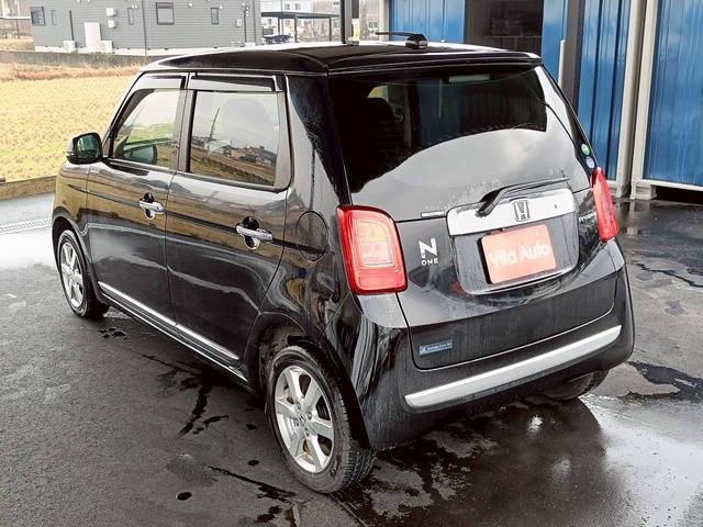 Ｎ－ＯＮＥ プレミアム　ＳＳパッケージ　メモリーナビ　フルセグＴＶ　リアカメラ　スマートキー　ＨＩＤヘッドライト　シートヒーター　Ｂｌｕｅｔｏｏｔｈ　純正１４インチアルミ　ＥＴＣ（9枚目）