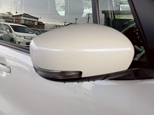 フレアクロスオーバー ＸＴ　４ＷＤ　スマートキー　ＨＩＤヘッドライト　衝突軽減ブレーキ　シートヒーター　純正１５インチアルミ　ＥＴＣ（18枚目）