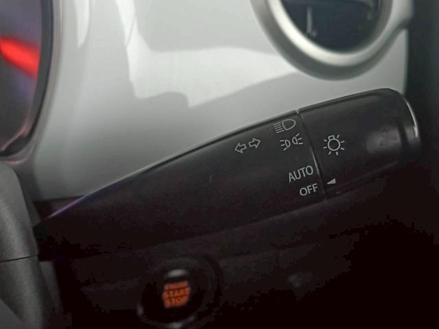 フレアクロスオーバー ＸＴ　４ＷＤ　スマートキー　ＨＩＤヘッドライト　衝突軽減ブレーキ　シートヒーター　純正１５インチアルミ　ＥＴＣ（29枚目）