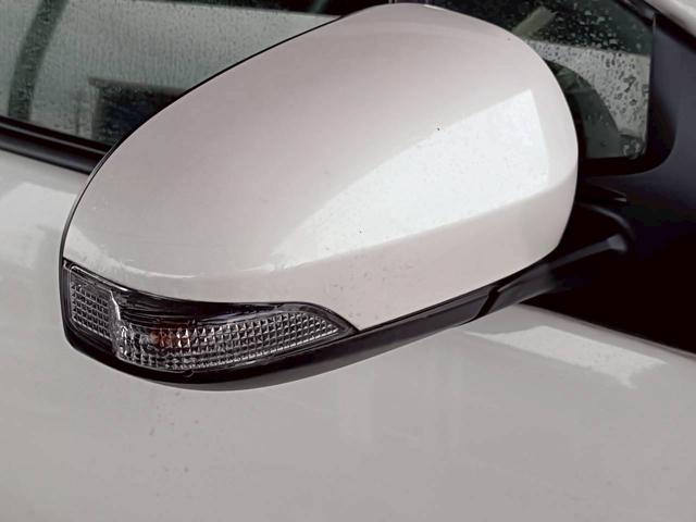 アクア Ｓ　メモリーナビ　フルセグＴＶ　リアカメラ　スマートキー　ＬＥＤヘッドライト　Ｂｌｕｅｔｏｏｔｈ　純正１５インチ鉄　ＥＴＣ（18枚目）