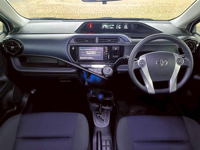 アクア Ｓ　メモリーナビ　フルセグＴＶ　リアカメラ　スマートキー　ＬＥＤヘッドライト　Ｂｌｕｅｔｏｏｔｈ　純正１５インチ鉄　ＥＴＣ（21枚目）